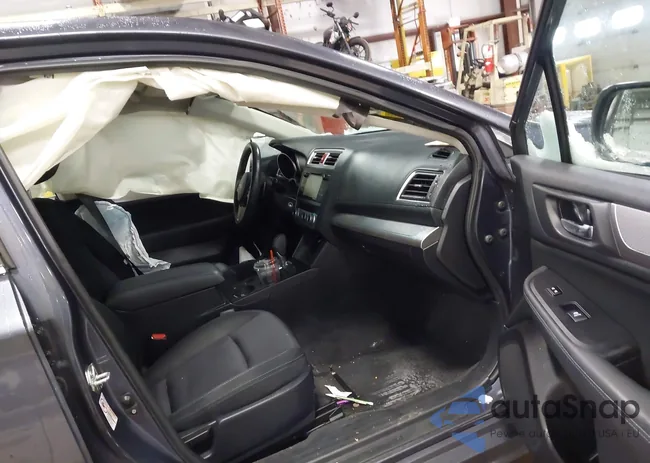 4S3BNBC60F3011030: 44204186