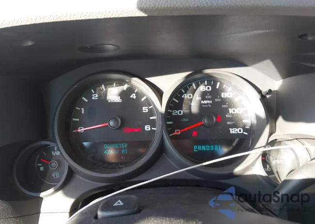 1GCNKPEA8CZ131459: 44204208