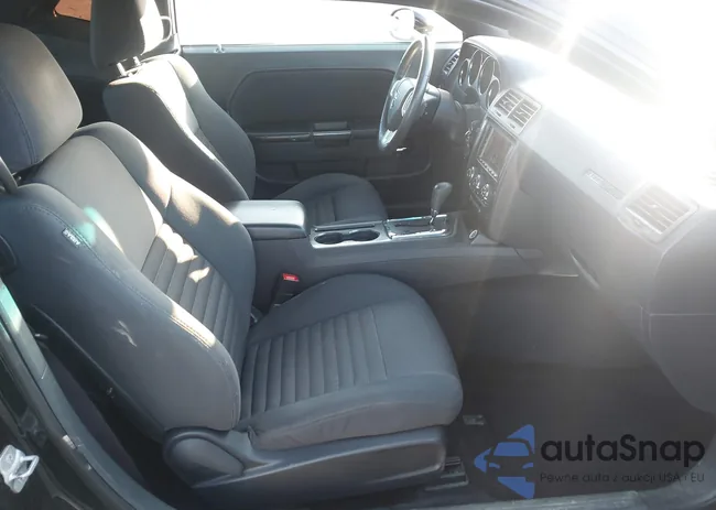 2C3CDYAG3EH194008: 44204211