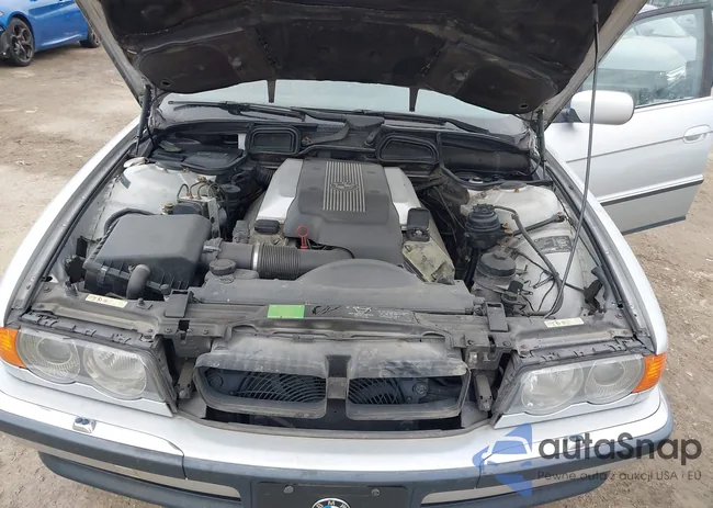 WBAGG8343YDN80997: 44204226