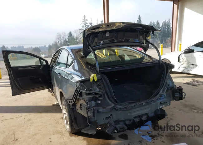 3FA6P0LU9LR172168: 44204328