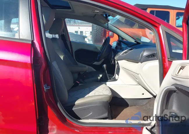 3FADP4EJ6CM160462: 44204344