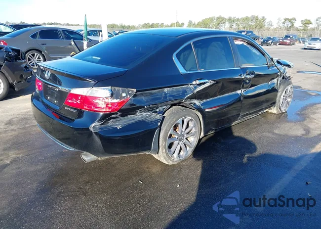 1HGCR2F54DA184880: 44204356