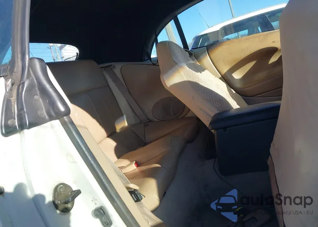 4A3AE35GX1E006242: 44204396