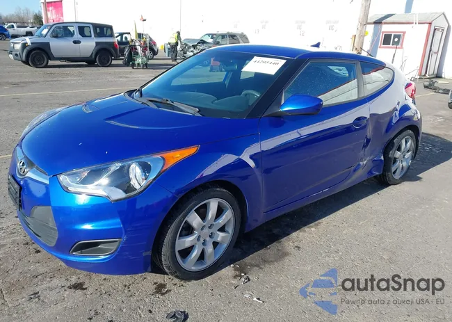 KMHTC6AD2DU158407: 44205440