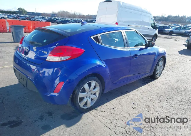 KMHTC6AD2DU158407: 44205440