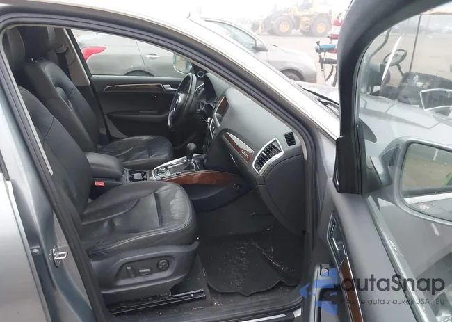 WA1VKAFP2AA021710: 44205480