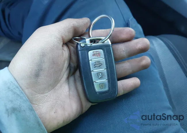 KMHEC4A48EA114895: 44205524