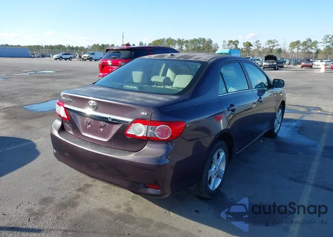 2T1BU4EE2DC070412: 44205589