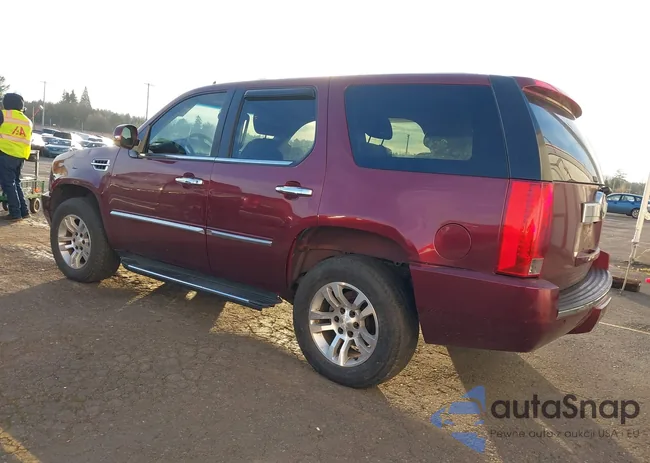 1GYFK63878R186453: 44205611