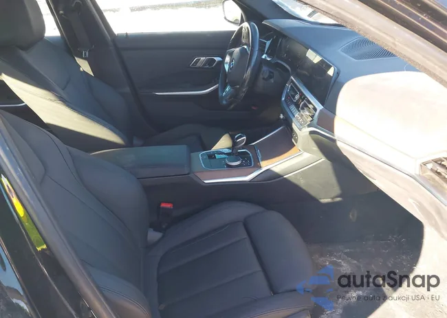 3MW5R7J04M8B88548: 44205646