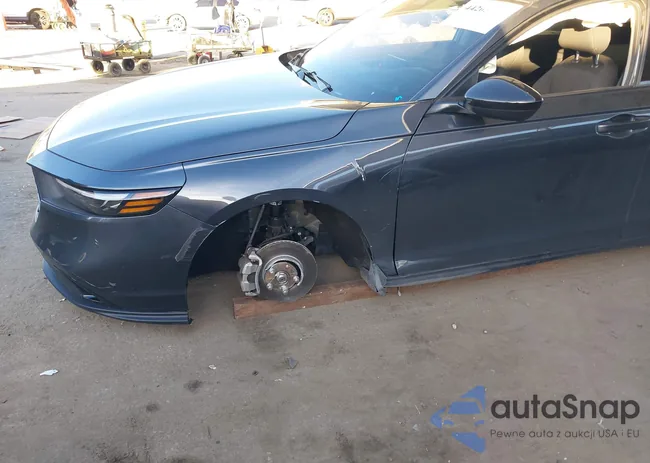 1HGCY1F42SA055683: 44205677