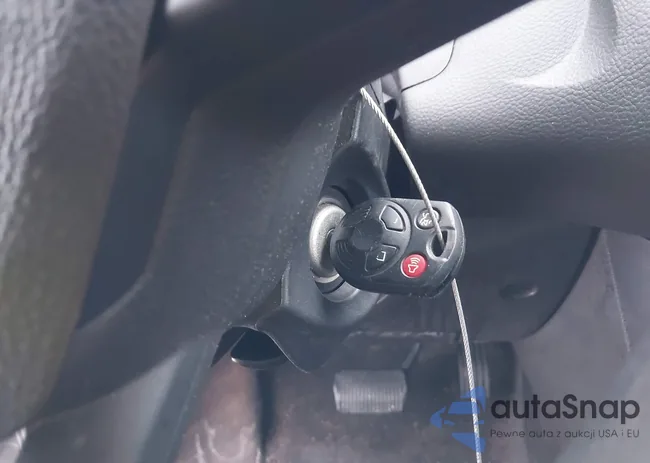 1FADP3F2XGL269144: 44205696