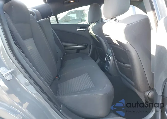 2C3CDXGJ8KH651694: 44205743