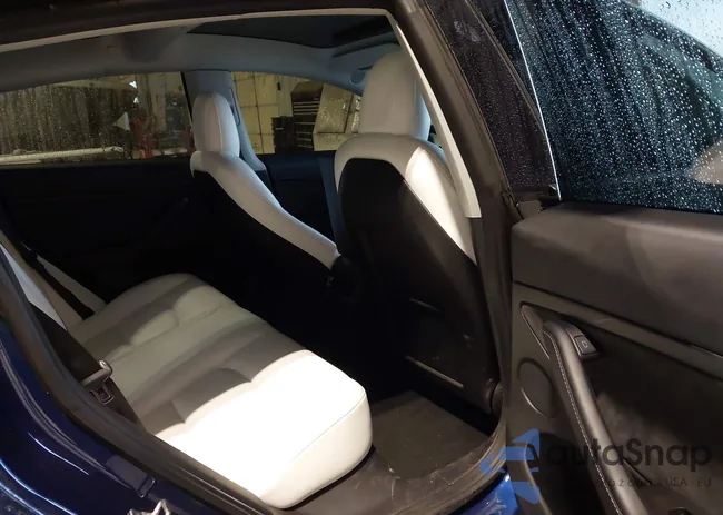 5YJ3E1EA9PF384023: 44205750