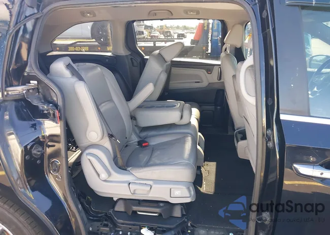 5FNRL6H7XKB059760: 44205769