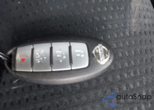 1N4AL3AP3FC478242: 44205807