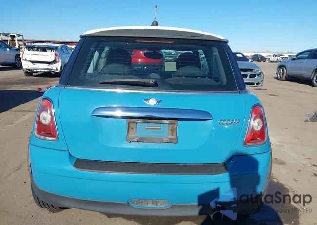 WMWMF33548TT61425: 44205854