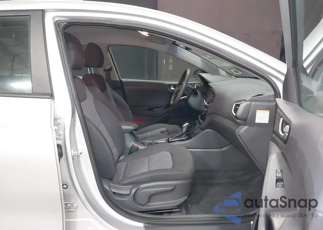 KMHC65LC2JU064772: 44205890