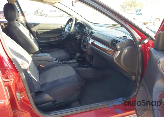 1C3EL56R72N264620: 44205902