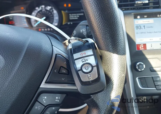 3FA6P0G70KR247598: 44205903