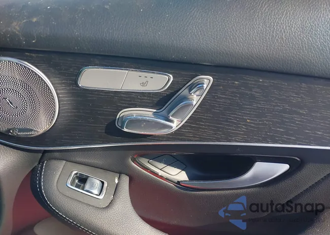 W1N0J8EB1MF918891: 44205919