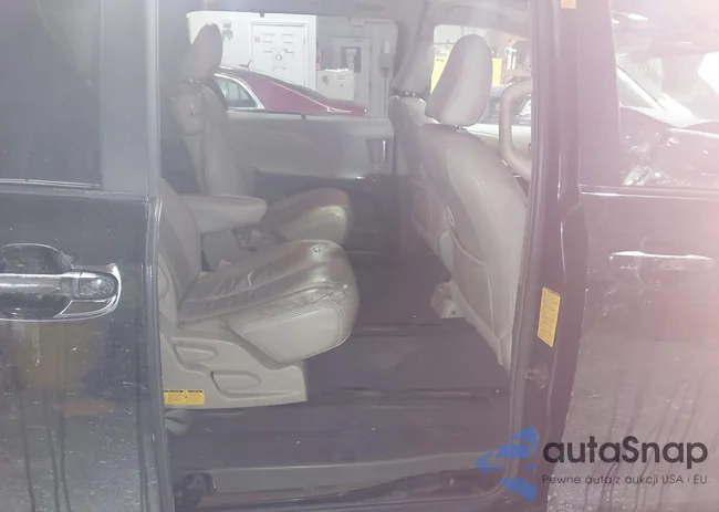 5TDYK3DC4BS090997: 44205938