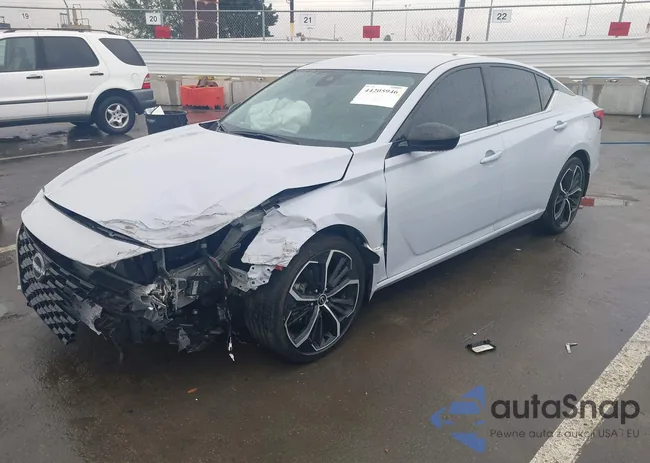 1N4BL4CV7RN402053: 44205946