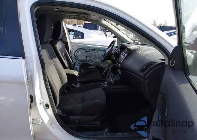 4A4AR4AU9FE052699: 44205000