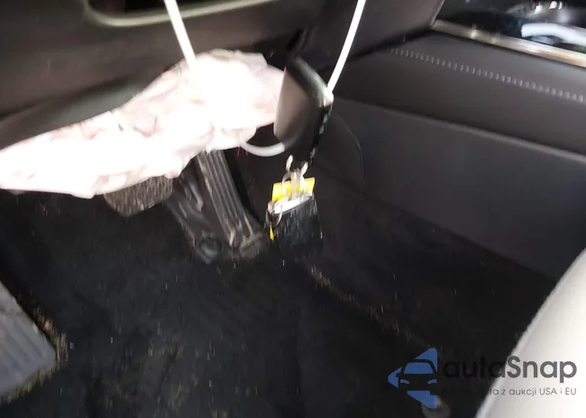 3MVDMBCM7SM818677: 44205026