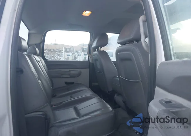 1GC1CVC8XEF100248: 44205110