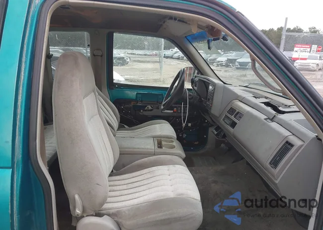 2GCEC19K3R1103843: 44205268