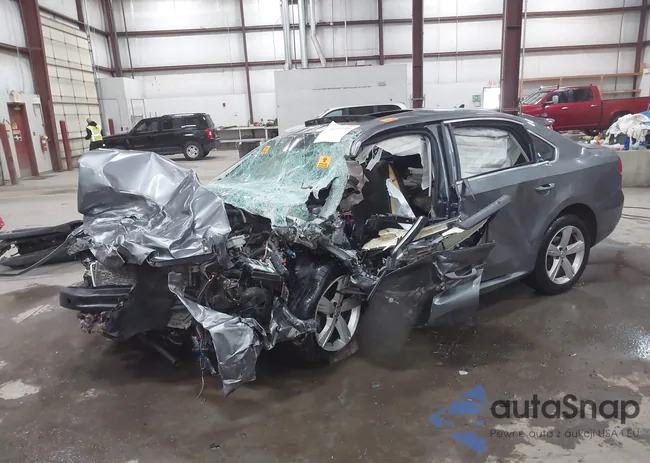 1VWBH7A32CC096023: 44205340