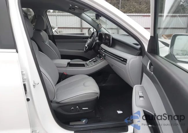 KM8R24GE8RU714647: 44206400