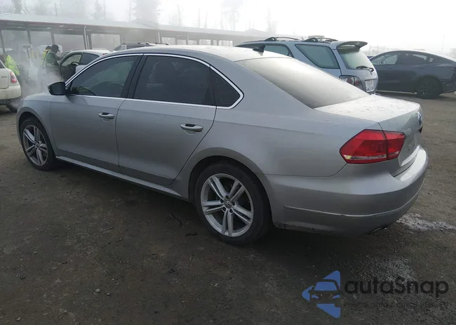 1VWCN7A31EC013469: 44206407