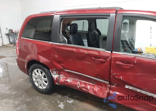 2C4RC1BG6ER394423: 44206418