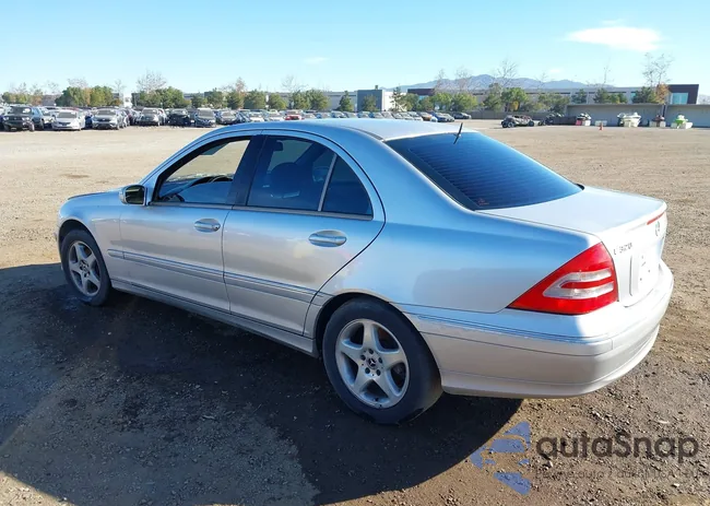 WDBRF64JX2F200037: 44206492