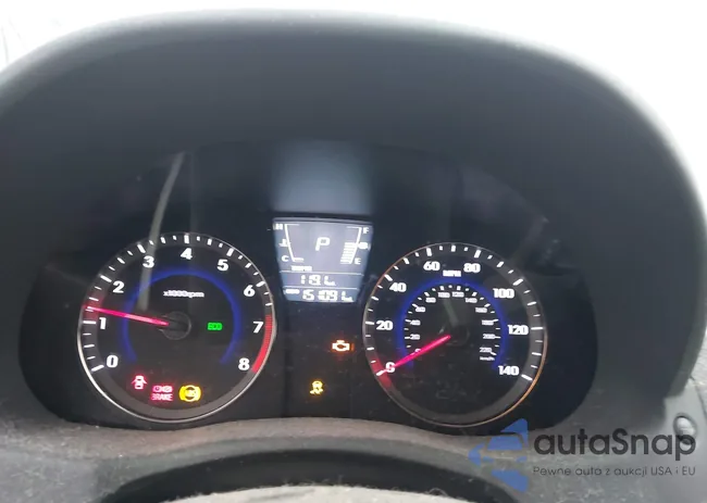 KMHCT4AE5DU401303: 44206515