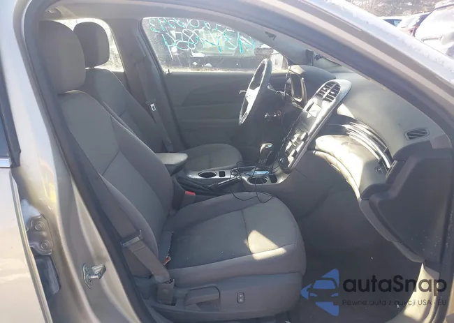 1G11B5SL9FF107548: 44206543