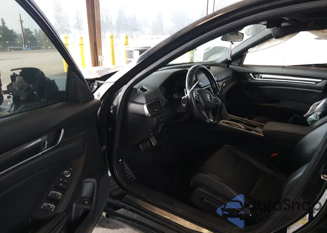 1HGCV2F31JA012151: 44206564