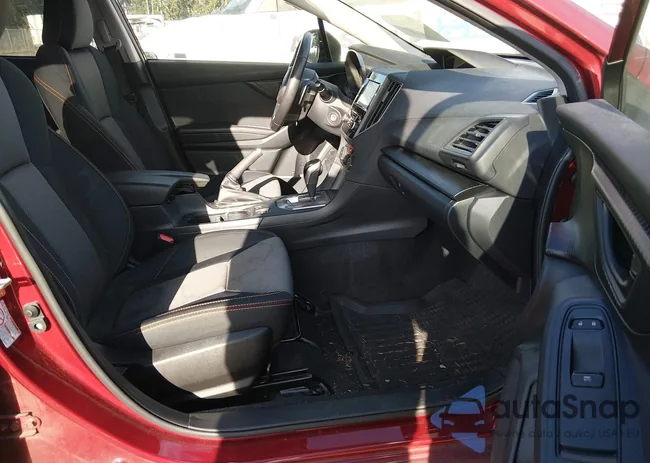 JF2GTAEC1K8295761: 44206681