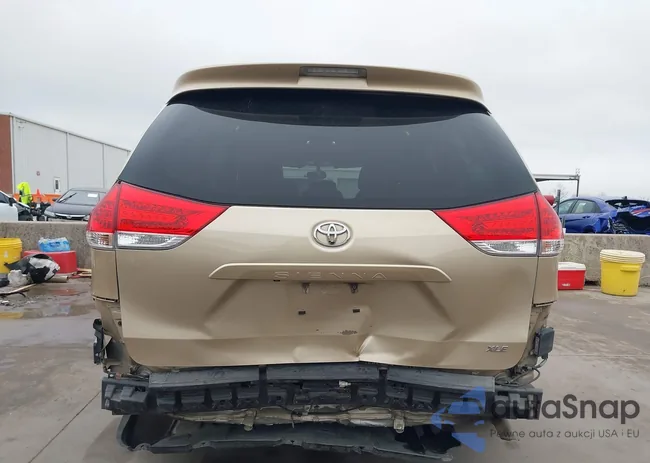 5TDYK3DCXES521301: 44206719