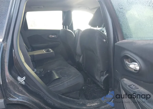 1C4PJMCBXFW767957: 44206812