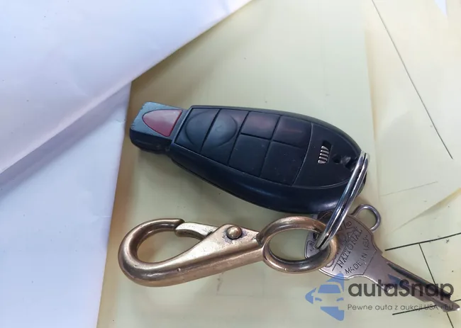 1C6RD6LT5CS318037: 44206865