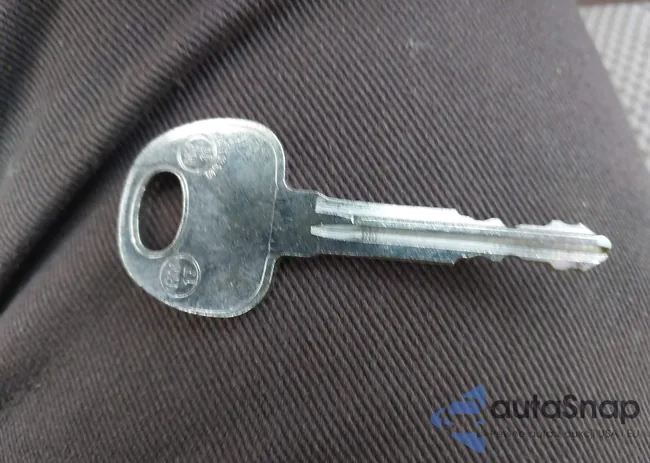 KNAFG526377112777: 44206895