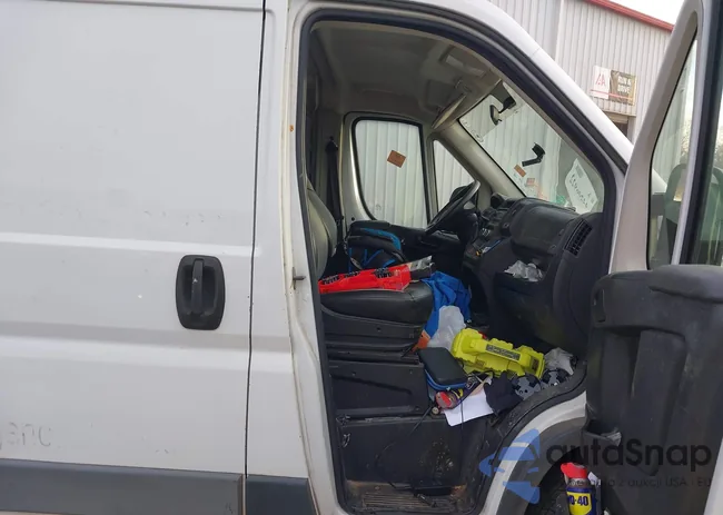 3C6TRVAG5FE503686: 44206922