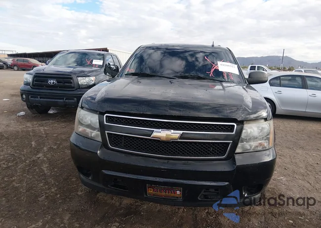 1GNFC13C49R138010: 44206923