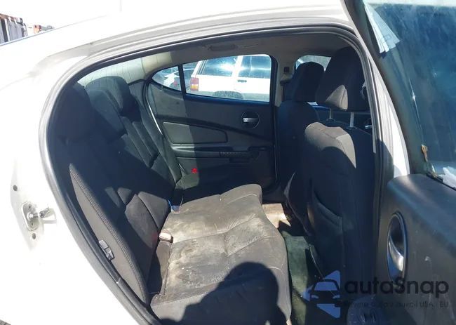 2G2WP552261284827: 44206975