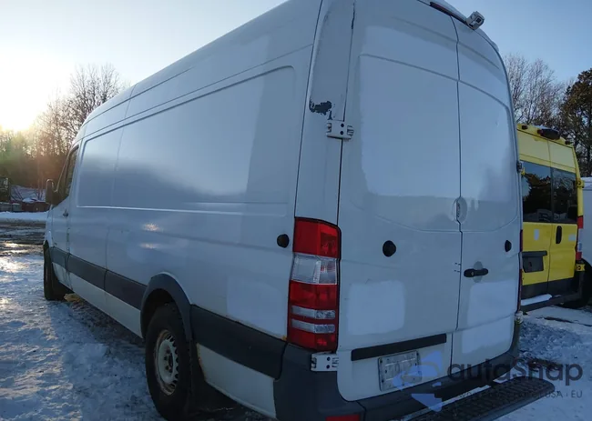 WD3PE8DB2FP130298: 44206024