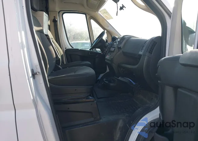 3C6URVHG4KE512562: 44206025